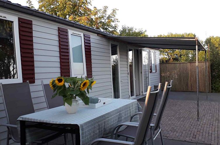 Ruime 5-6 persoons chalet met grote tuin in Vrouwenpolder