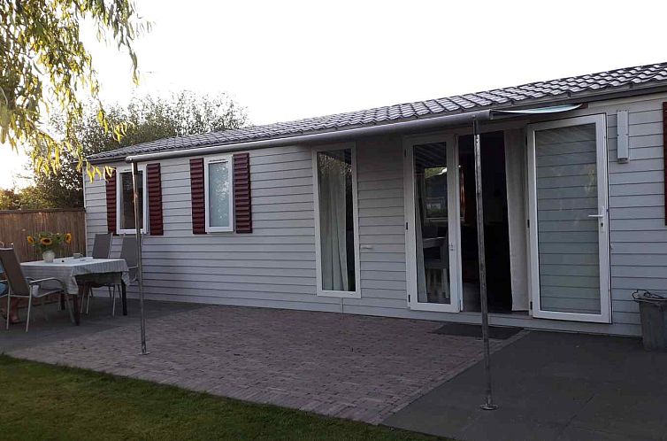 Ruime 5-6 persoons chalet met grote tuin in Vrouwenpolder