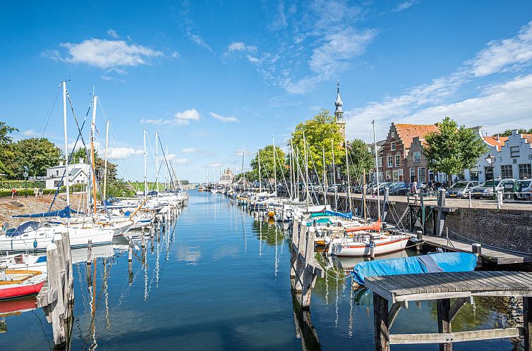 Sfeervol 4-persoons vakantiehuis in Veere 1500 meter van het