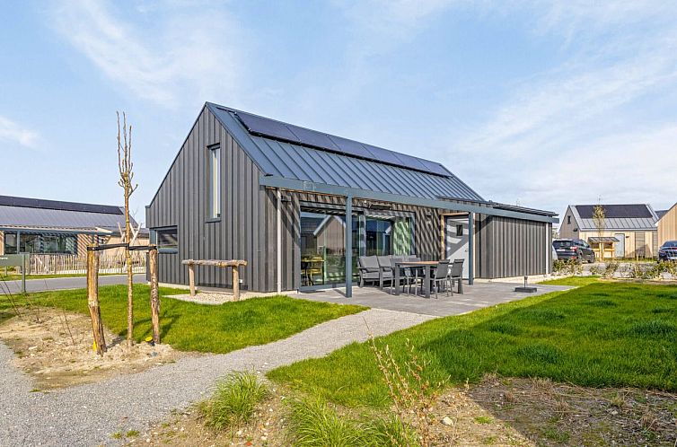 Vrijstaande woning in Zeeland, Nederland