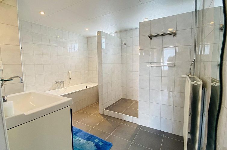 VZ020 Vakantiewoning Sluis