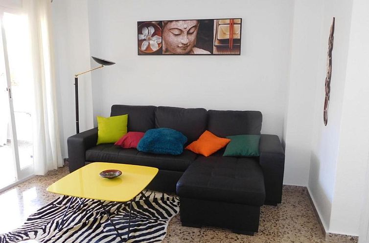 Precious Apartment in Alicante, Playa San Juan