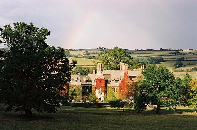 Llangoed Hall