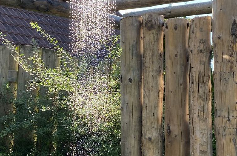 ZeeLandZon met jacuzzi en sauna