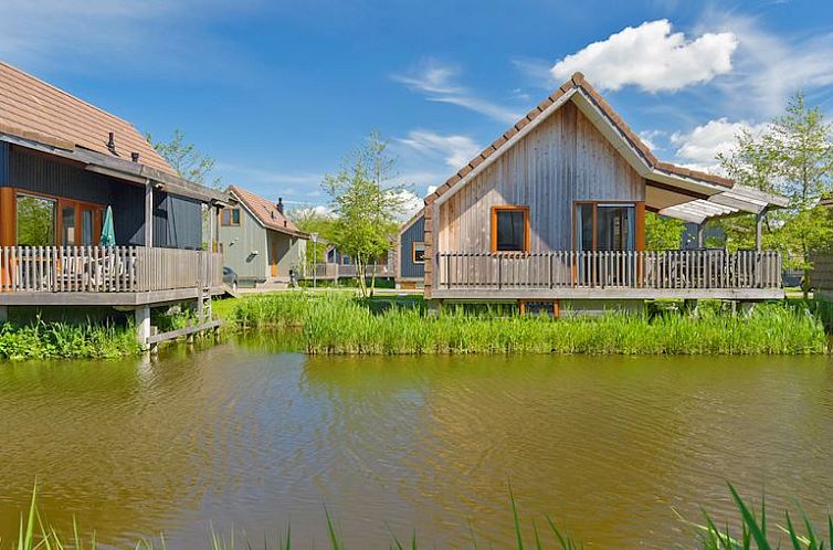 De Reeuwijkse Plassen | 2-persoons waterwoning | 2L