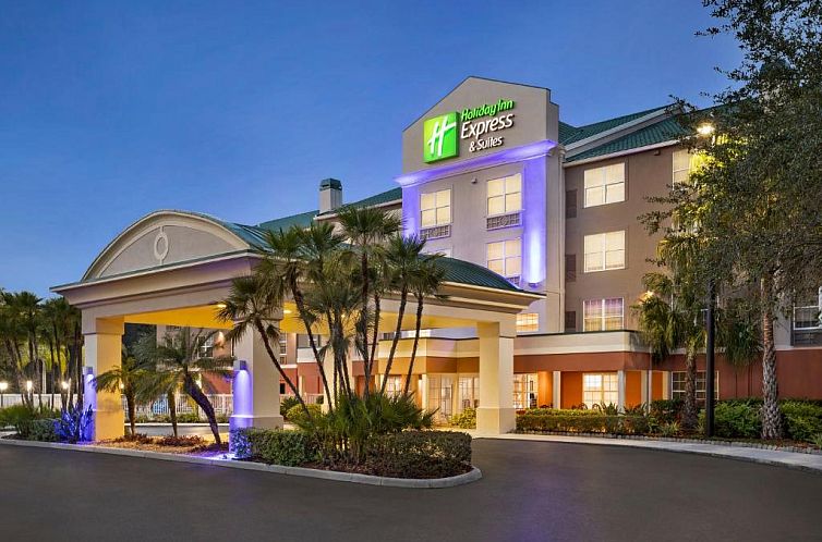 Holiday Inn Express & Suites Sarasota East, an IHG Hotel