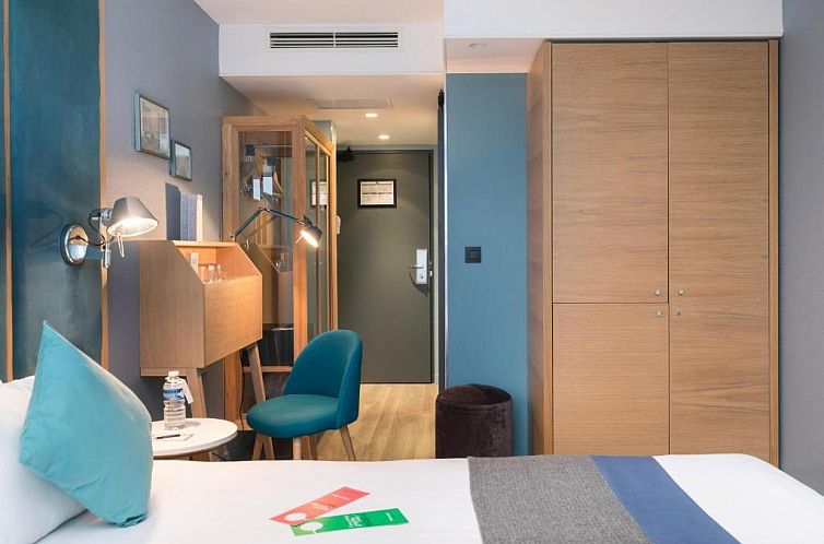 Quality Hotel & Suites Bercy Bibliothèque by HappyCulture