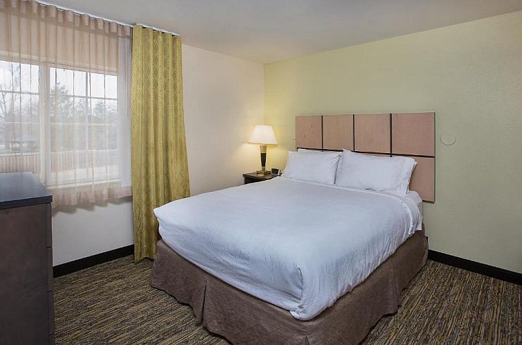 Candlewood Suites Bowling Green, an IHG Hotel