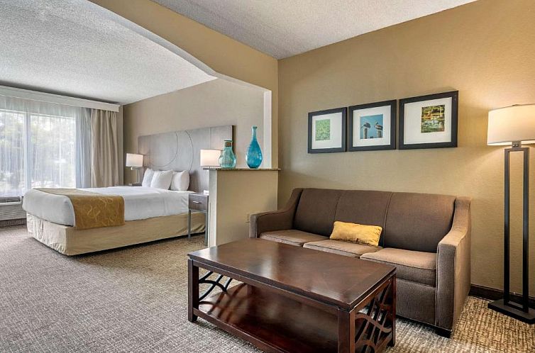 Comfort Suites Sawgrass