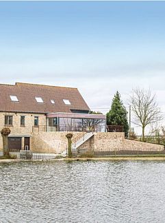 Vakantiewoning 't Leeghuys, Lo-Reninge, West-Vlaanderen, België