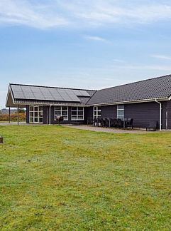 Ferienhaus Vakantiehuis "Danica" - 175m from the sea, Løkken, Nordjütland, Dänemark