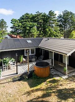 Logement de vacances Vakantiehuis "Sahra" - 200m from the sea, Store Fuglede, Seeland, Danemark