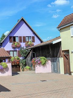 Chalet Belle et grande maison calme en Alsace, Saasenheim, Alsace, France