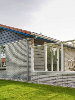 Bungalow Hier is 't, Hollum, Ameland, 