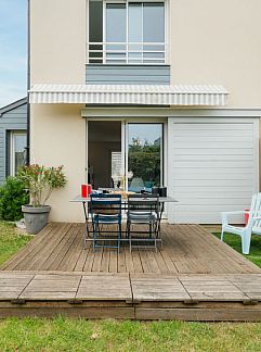 Vakantiewoning Hent ar Mor. Vakantiehuis 100 meter van de zee en zandstrand, Landéda, Bretagne, Frankrijk