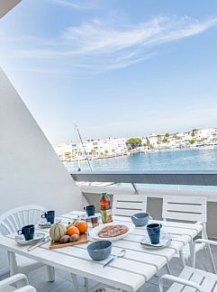 Apartment Appartement Terrasse du Soleil, Port Camargue, Languedoc / Roussillon, France