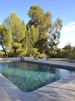 Apartment Le trois chambres, Mèze, Languedoc / Roussillon, France