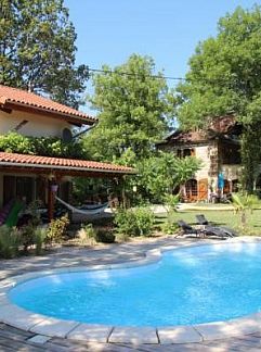 Logement de vacances LODGE 144, Figeac, Midi-Pyrénées, France