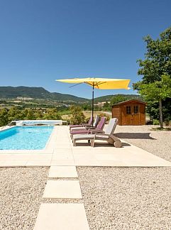 Holiday property Vakantiehuis Chaud'abri, Nyons, Rhone-Alphes, France