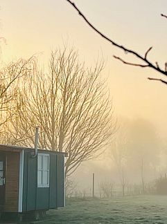 Logement de vacances Vakantiehuisje in Mont Saint Jean, Mont-Saint-Jean, Picardie, France