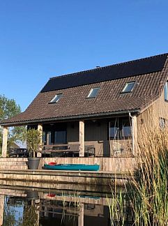 Bungalow Bungalow aan het IJsselmeer, Makkum, IJsselmeer, 