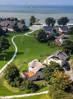 Holiday property Prachtige geschakelde villa aan ijsselmeer, Makkum, IJsselmeer, 