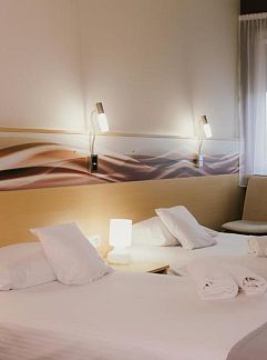 Apartment Park Hotel Diament Katowice, Katowice, Polaland South, Poland