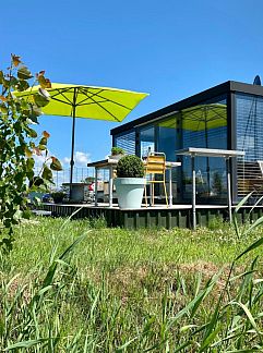 Ferienhaus Comfortabele 4 persoons house boat met uitzicht over het, Warns, IJsselmeer, 