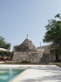 Chalet Trullo dell'Ulivo per Due, Alberobello, Apulien / Puglia, Italien