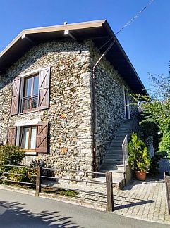 Holiday property Vakantiehuis Baita dei Nonni, Gravedona, Italian Lakes, Italy