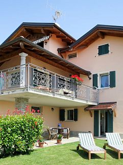 Logement de vacances Vakantiehuis Amina, Cannero Riviera, Lacs italiens, Italie