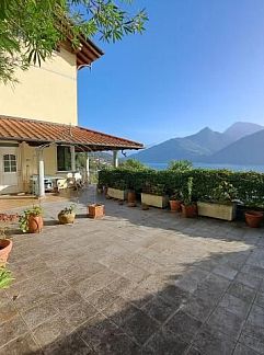 Apartment Appartement Lakeview Le Vele, San Siro, Italian Lakes, Italy