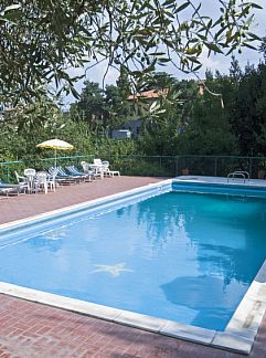 Logement de vacances Vakantiehuis Camping Badiaccia, Lago Trasimeno, Ombrie / Marches, Italie