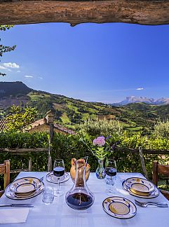 Logement de vacances La Priora, Monte San Martino, Ombrie / Marches, Italie