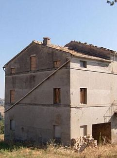 Vakantiewoning Vrijstaande woning in Marche, Italië, Sant'Angelo in Pontano, Umbrië / Marche, Italië