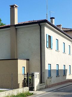 Chalet Huisje in Volpago del Montello, Volpago del Montello, Veneto / Venice, Italy