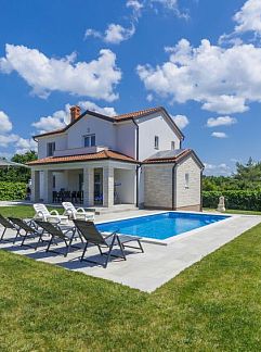 Vakantiewoning Villa Lucic Porec, Porec/Nova Vas, Istrie, Kroatië