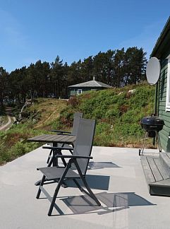 Logement de vacances Vakantiehuis Nesholmen, Leirvik, Fjord de Norvège, Norvège