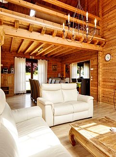 Chalet Chalet Du Soleil Grand Luxe, Septon, Luxembourg, Belgique