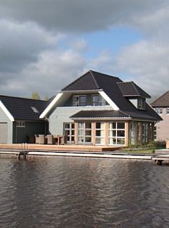 Tenthuis Houseboat met dakterras en eigen aanlegsteiger -, Offingawier, Sneekermeer, 