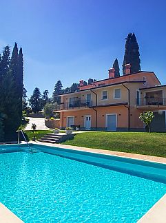 Apartment Appartement Cherry Grove, Dobrovo v Brdih, West Slovenia / Coast, Slovenia