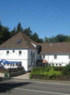 Vakantie appartement Unser kleines Hotel Café Göbel, Laubach, Hessen, Duitsland