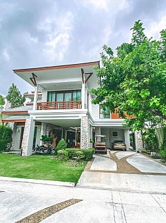 Apartment Charn Residence, Bangsaen, East Thailand, Thailand