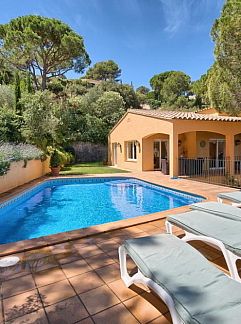 Vakantiewoning Can Lluís - La Cistella, Cistella, Costa Brava, Spanje