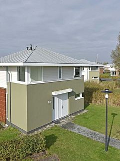 Chalet holle poarte makkum, Makkum, IJsselmeer, 