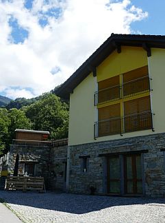 Logement de vacances Vakantiehuis Pina, Malvaglia, Tessin, Suisse