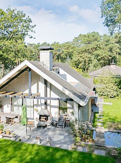 Ferienhaus Leuke 4 persoons bungalow op rustige locatie in het bos in, Doldersum, Zuidwest Drenthe, 