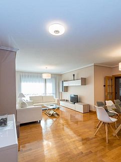 Vakantiewoning Hostal Acella, Pamplona, Aragón / Navarra / La Rioja, Spanje