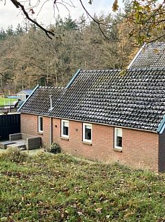 Holiday property Zeer landelijk gelegen 9 persoons particulier vakantiehuis, Tiendeveen, Zuidwest Drenthe, 