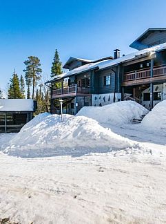 Logement de vacances Vakantiehuis Karhunvartijan linna a1, Kuusamo, Oulu, Finlande